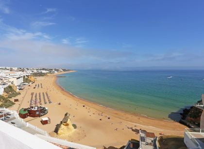V 04 - Apartment 4 in Seacliff Albufeira