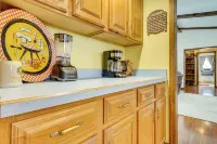 Fairgrounds Access: Home w/ Trailer Parking! - 3-Star