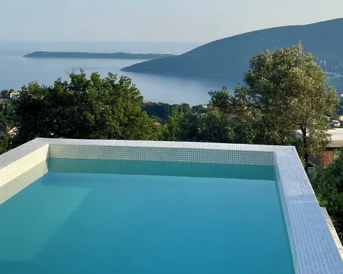 Dreamlike stone house by the sea: luxury with infinity pool and panoramic views Hotels in Herceg Novi