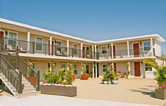 Beach 5 Villas on Amelia Island Steps to the Ocean フェルナンディーナ・ビーチのホテル