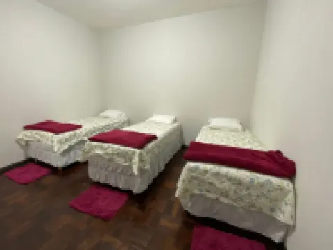 อาซาอิเซโร โฮสเทล