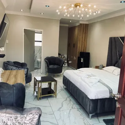 Crown Palace Guest House Hotels near Pretoria North