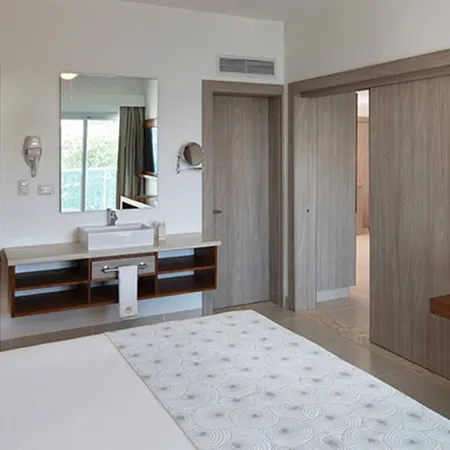 Imperial Suite 1-bedroom ocean view and kitchen