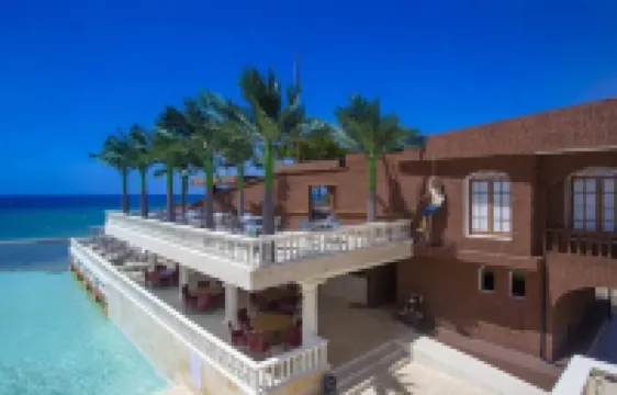 Villa Ocean Dream 3BR Oasis and Guesthouse Hotels in 