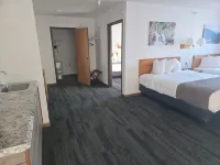 Can Am Inn - Inns