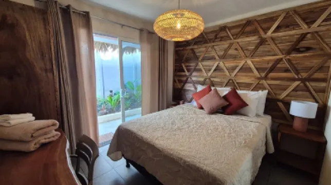 サンクチュアリ プエルトビエホ のホテル