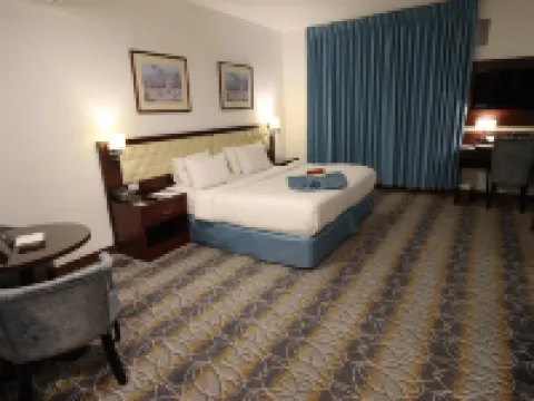 Larsa Hotel โรงแรมใกล้Al Hussein Public Parks