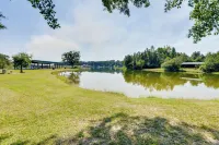 Quaint Abbeville Cabin Studio w/ Gas Grill! - Wifi