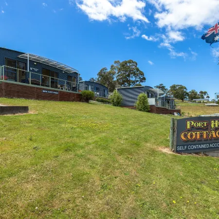 Port Huon Cottages