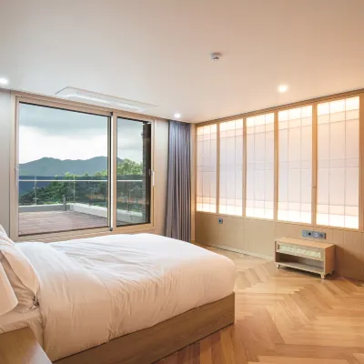 Wellness Hotel Insanga Hotels near Byeoksongsa