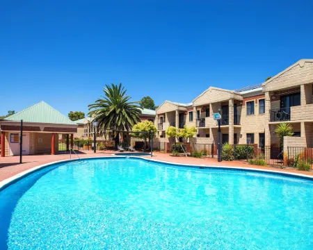 Country Comfort Perth Hotels in Perth