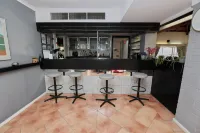 Dalby Manor Motor Inn - bar
