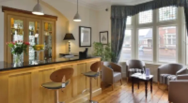 Taunton House Hotel