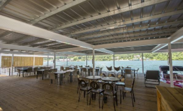 SS Resort