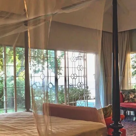 Ultimate Caribbean Getaway: 3 beaches, Cook, Housekeeper & Valet, 24x7 Concierge