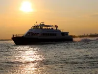 Josephine's on the Bay Bed and Breakfast Hotels in Hull