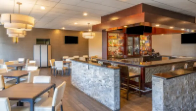 Embassy Suites by Hilton Seattle Bellevue