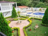 Hotel Campestre Santa Catalina - 3-Star