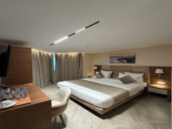 hotel kyrline