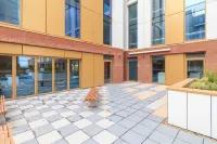 Student Only 123 York Street