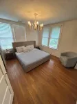 Colonial on College-Historic 3 Beds and Sofa Bed, Skeeball, Golfcart-Extra