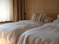 Alpia FlexiHomes Hotels in Grachen