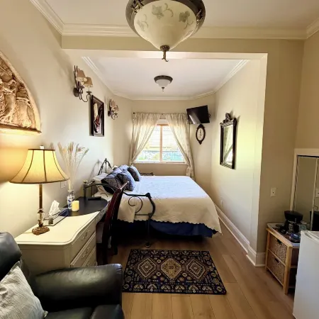 Ocean Breeze Executive Bed and Breakfast