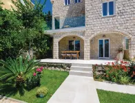 Zaton Family Getaway Near Adriatic Sea