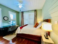 Verdant Red Door Retreat - Homestays