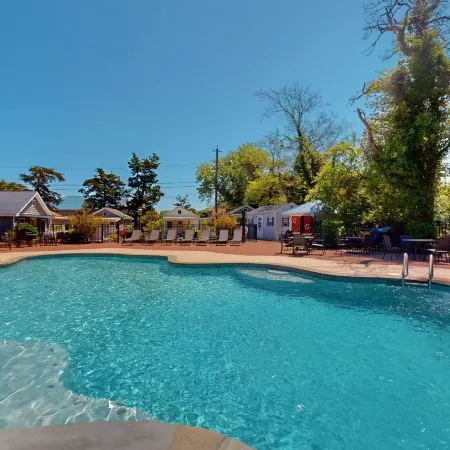 Cape Cottage Inn