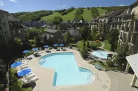 Blue Mountain Resort Village Suites - Beach