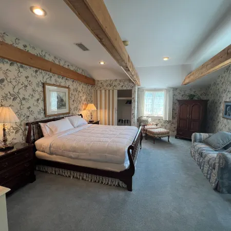 Strawtown Inn & Events
