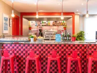 Ibis Madrid Alcorcon Tresaguas - ที่มีบาร์