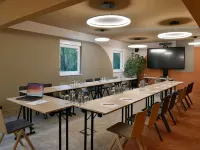 Ibis Styles Charleroi Airport Aero 44 - parcheggio