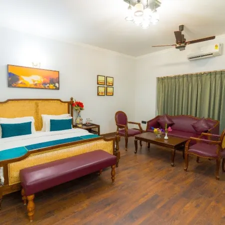 Reebah Inn & Suites