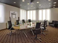 Mövenpick Hotel Zürich Airport