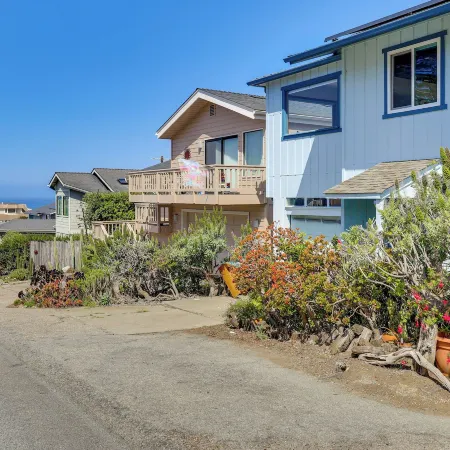 Walk to Moonstone Beach! PCH Getaway
