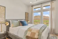 Golf Course Views 8 Bedroom Townhouse - balcony