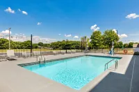 Spark by Hilton Tuscumbia Muscle Shoals