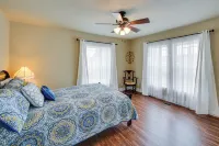 Maries Place - Walk to Subiaco Abbey! - 3-Star