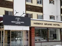 Niseko Grand Hotel Hotels near Annupuri