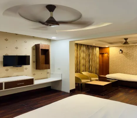 Hotel Himalaya Haridwar @ Har Ki Pauri Road - Kitchens