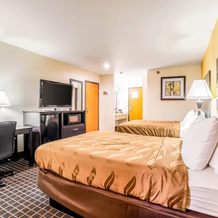 Quality Inn Carbondale University Area
