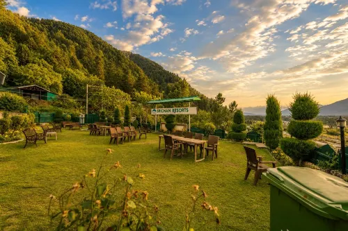 Srichan Resorts - 3-Star