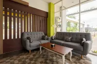 Noura Guest House Syariah Merjosari - Pensions