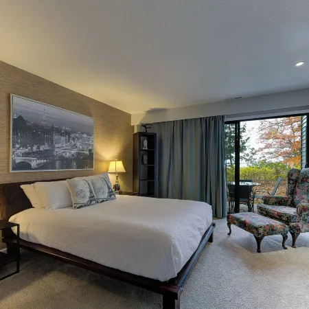 The Shores Lake View Condo Unit 5658