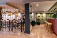 Vincci Puertochico - bar