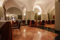 Hotel Vittoria - Nouto- ja jättöpalvelut