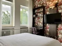 Hotel Fährhaus am Rhein by Mayburgh - Balkon