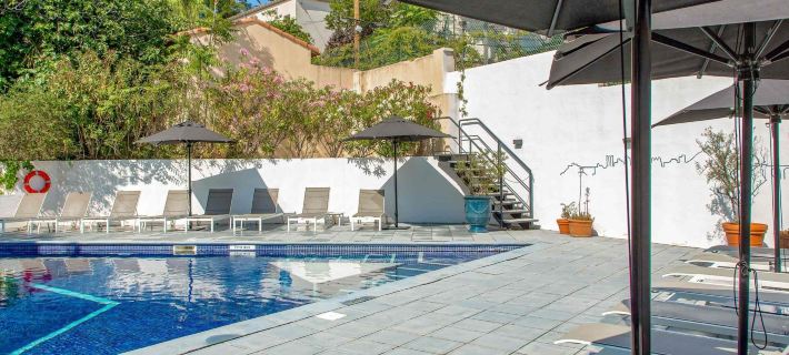 Mercure Marseille Centre Bompard la Corniche Отели в г. Марсель